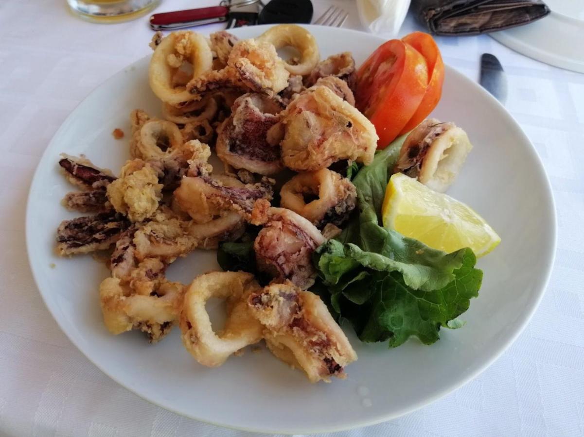 Villa Ilyos 伊里斯斯 外观 照片